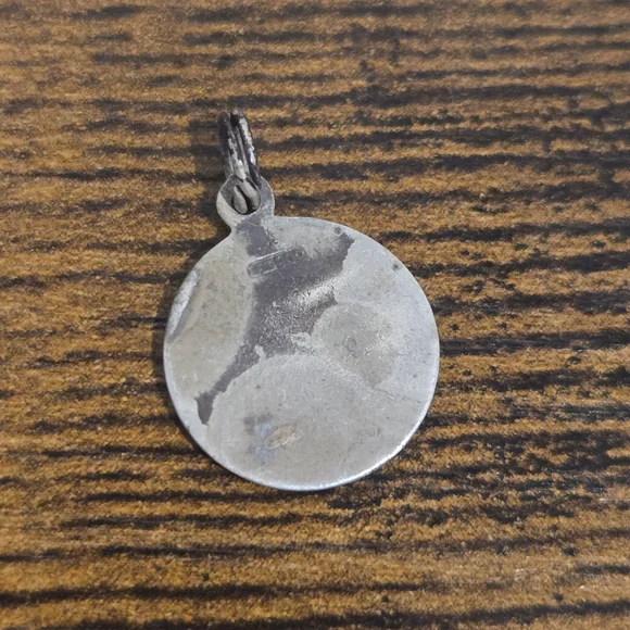 Silver Pendant with Inscription - Picture 3 of 4